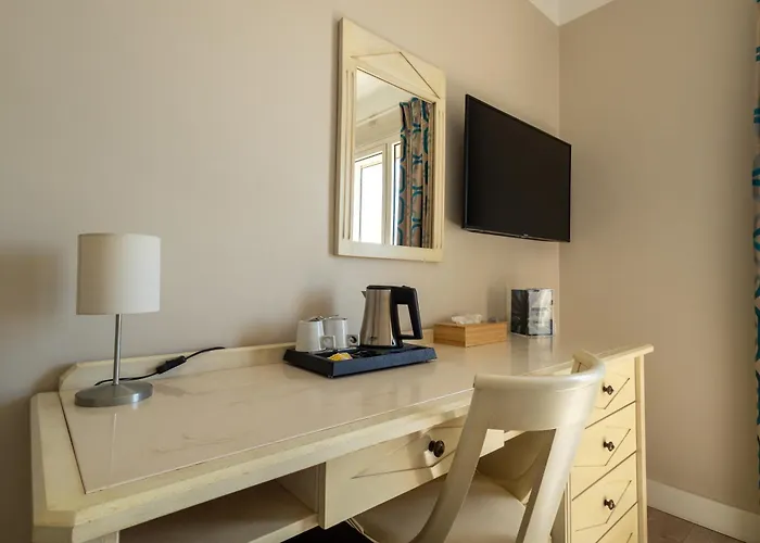 Mediterranee Otel 3*