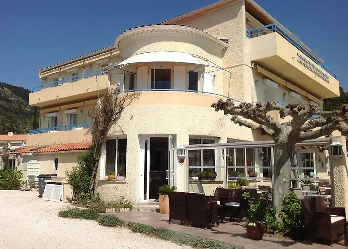 Mediterranee 3* Ле-Лаванду