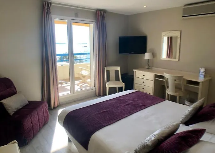 Mediterranee Otel Le Lavandou