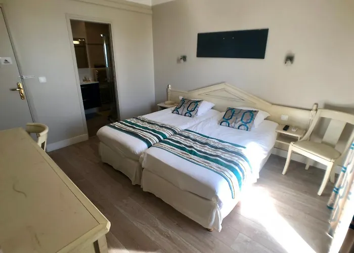 Otel Mediterranee