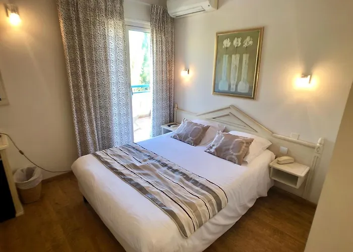 Otel Mediterranee Le Lavandou