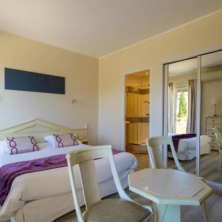 Hotell Mediterranee Le Lavandou