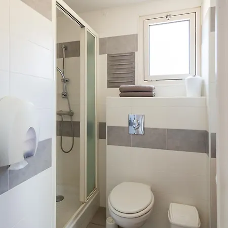 Mediterranee Отель