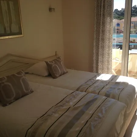 Mediterranee Hotel 3*