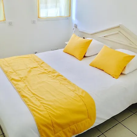 Otel Mediterranee 3*