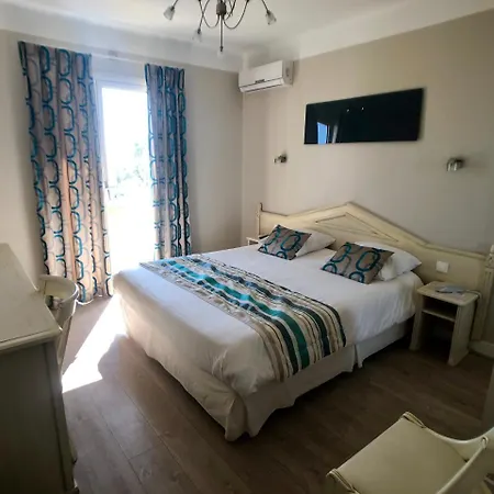 Otel Mediterranee Le Lavandou