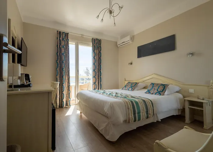 Hotell Mediterranee Le Lavandou