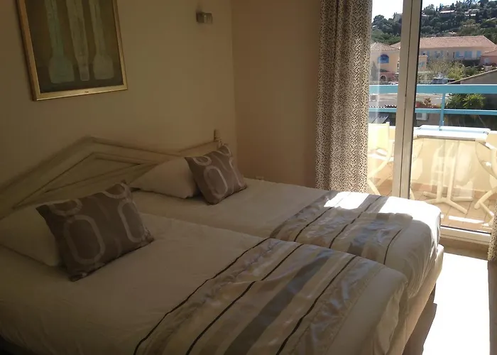 Mediterranee Hotell 3*